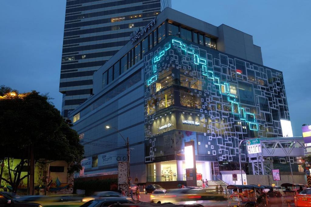 Silom Studios Bangkok Eksteriør bilde